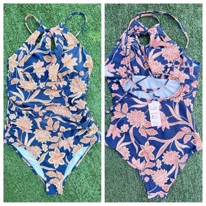 Floral Halter One-Piece Swimsuit Size Small NEW